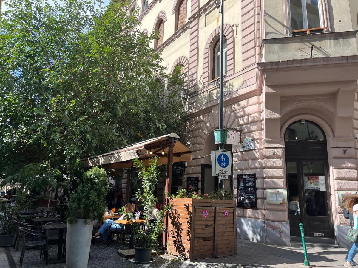 Palace District Rooms Budapest Exteriör bild